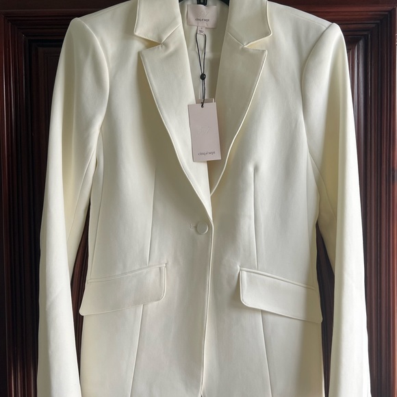 Cinq a Sept Ivory Kym Blazer Size 2 - Picture 3 of 7